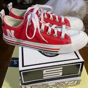 NWT Skicks Nebraska Huskers red/white women’s athletic tennis shoes 7M